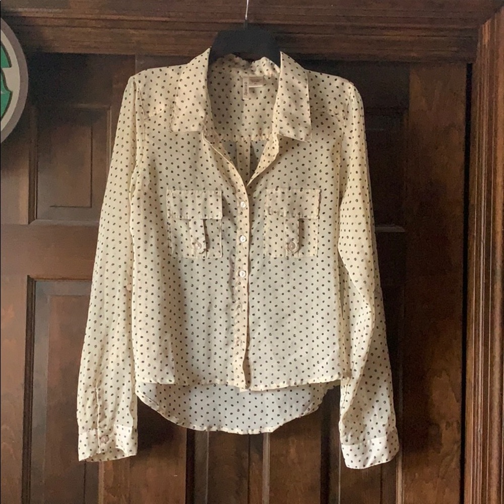 Long sleeve button down sheer top!